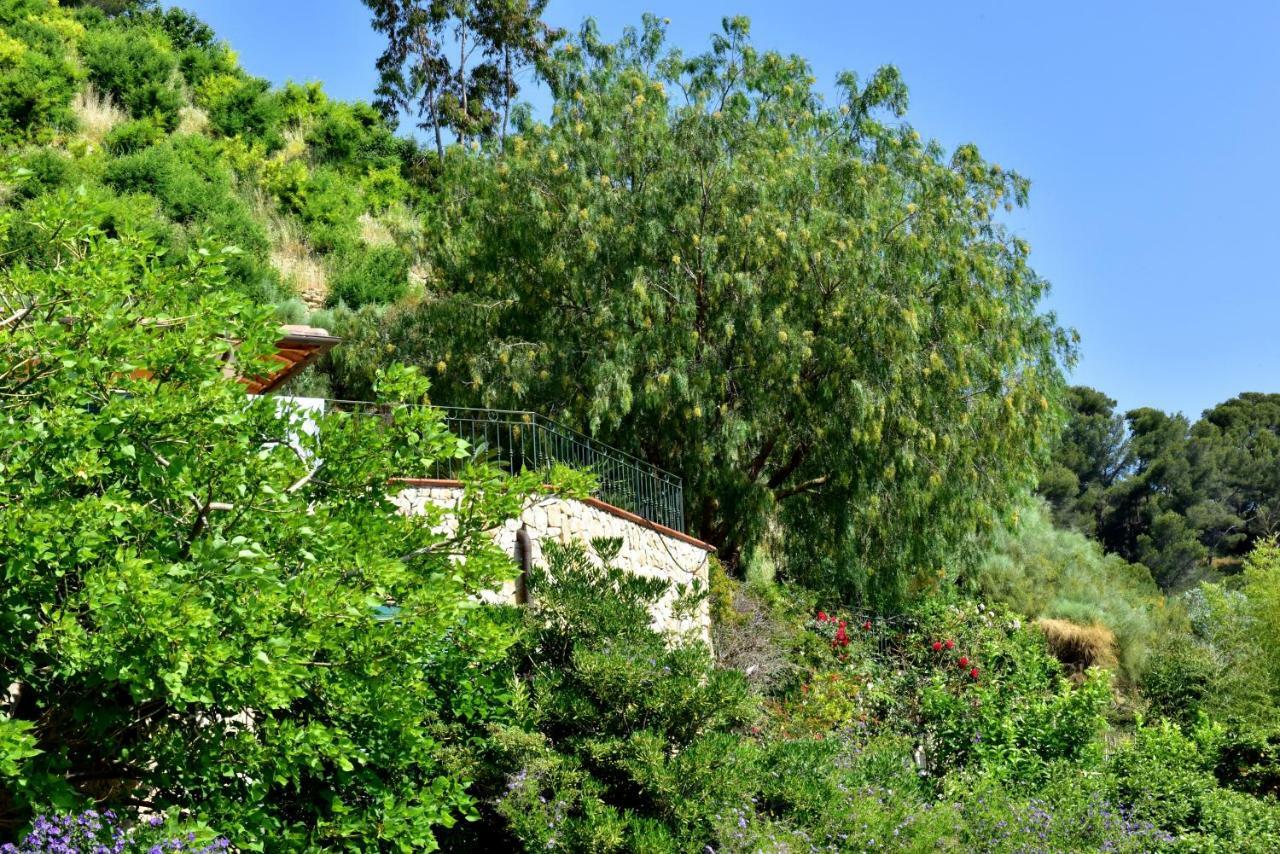 Agriturismo Un Mare Di Fiori Villa Ventimiglia Exterior foto