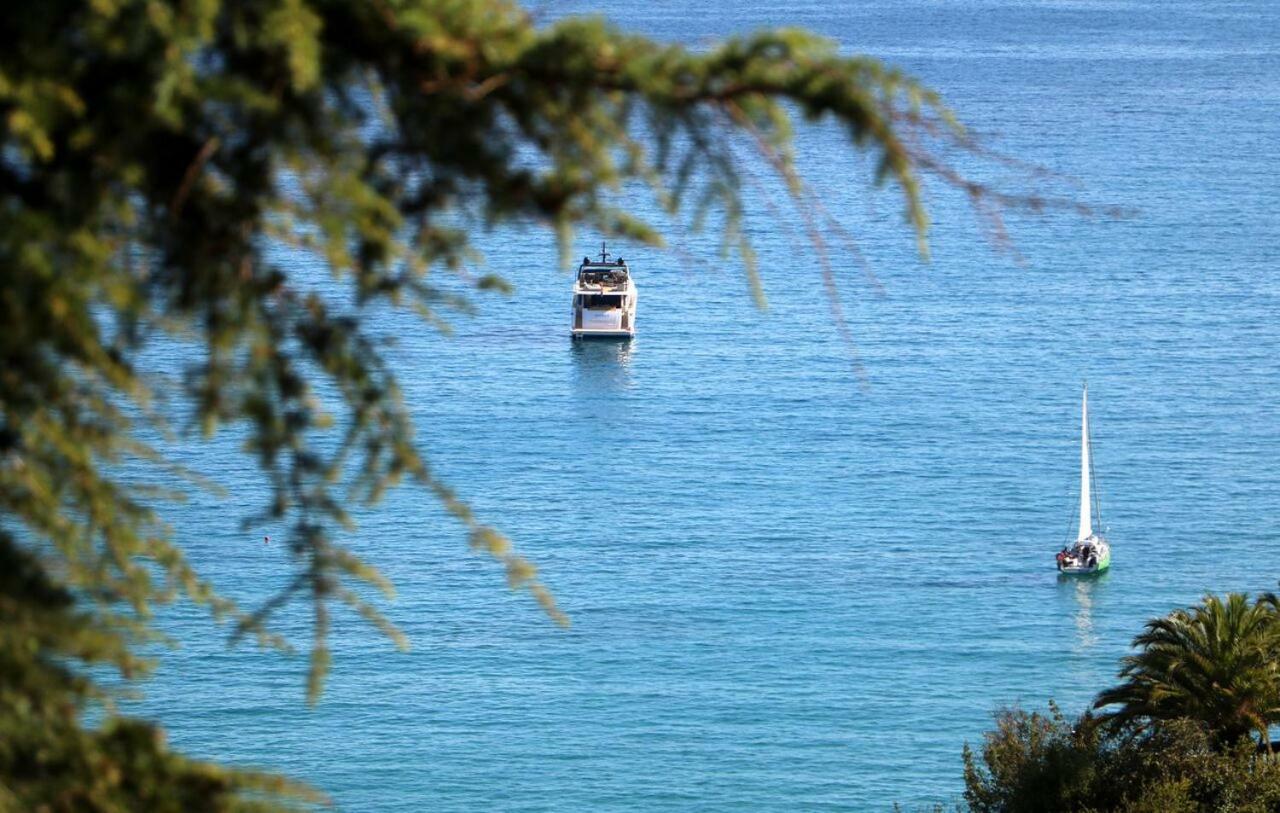 Agriturismo Un Mare Di Fiori Villa Ventimiglia Exterior foto